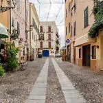 Lovely In The Heart Of *